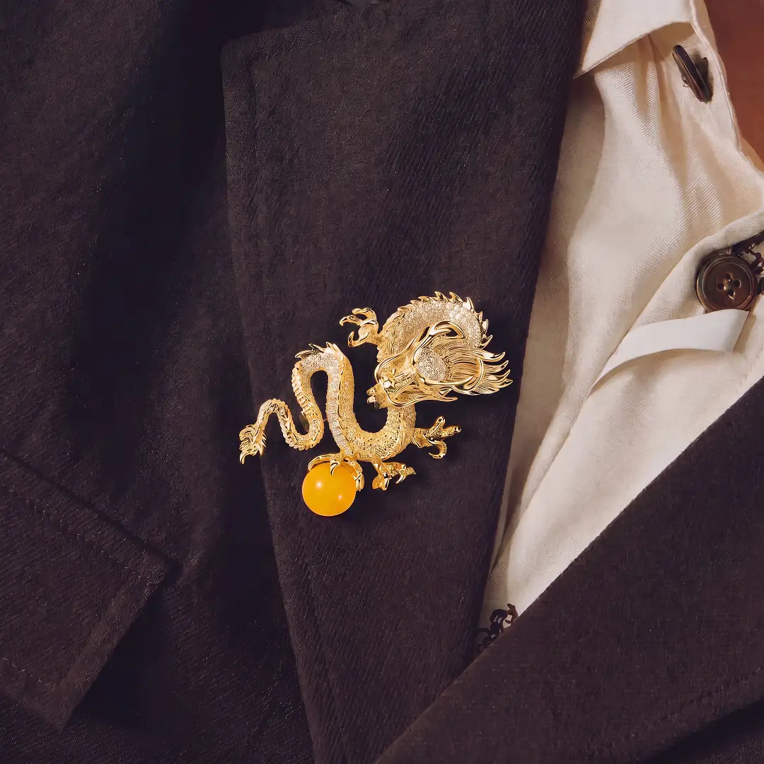 Ryūkō Brooch