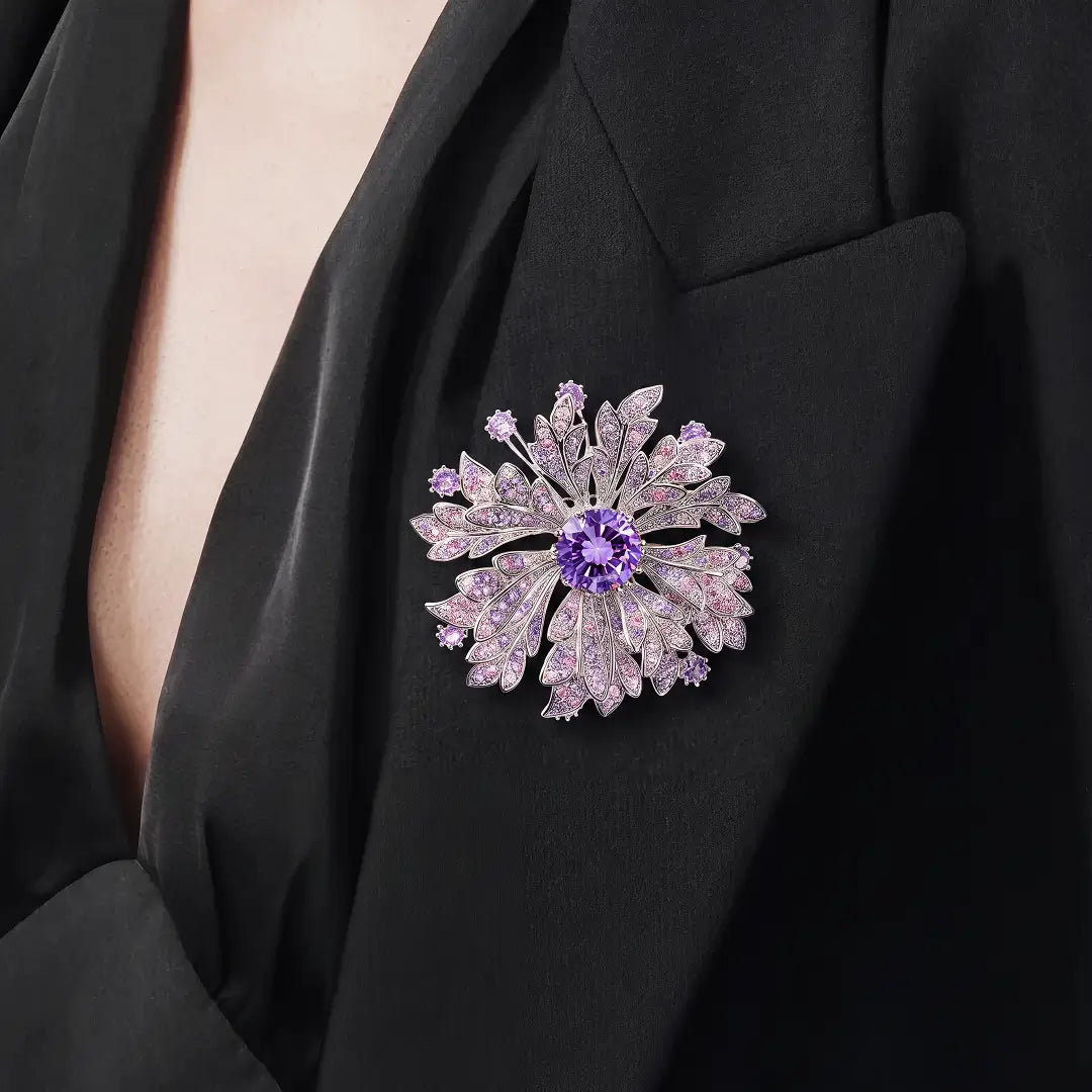Yozakura Brooch