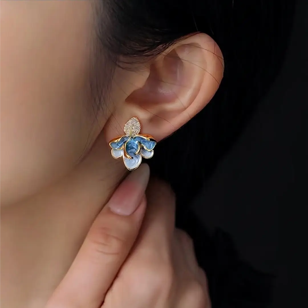 Sōka Earrings