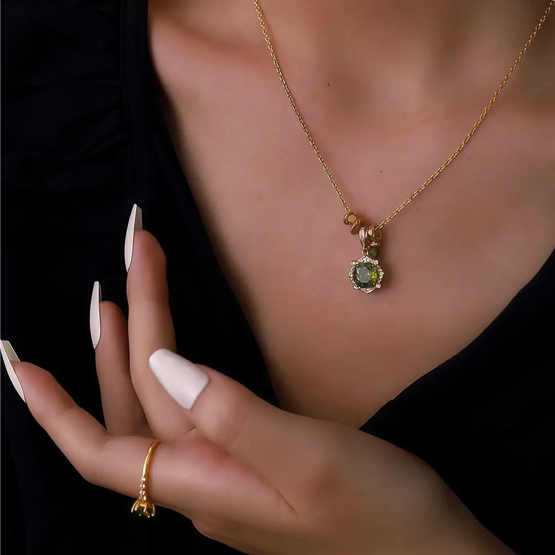 Hasukage Necklace