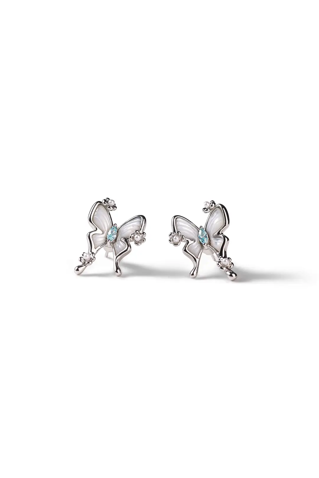 Hakuyō Earrings