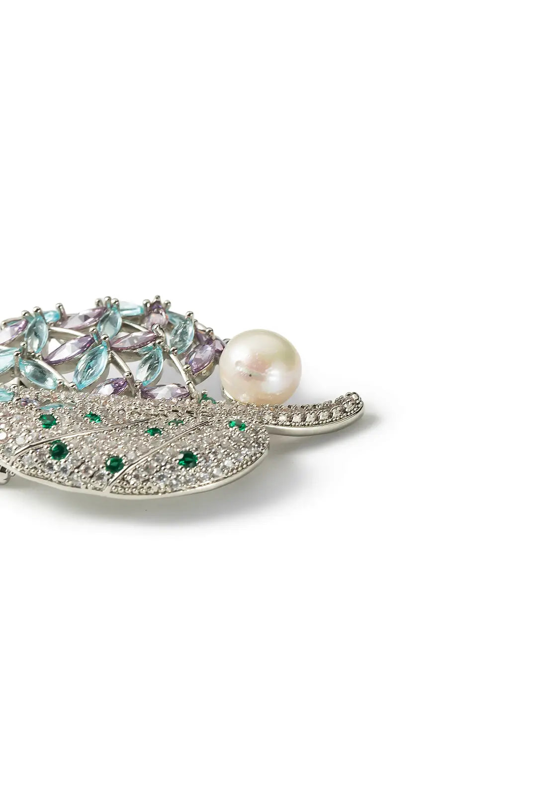 Shion Brooch