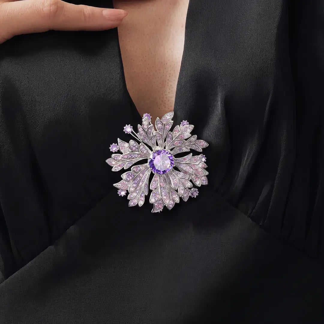Yozakura Brooch