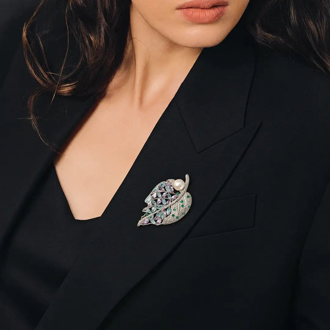 Shion Brooch