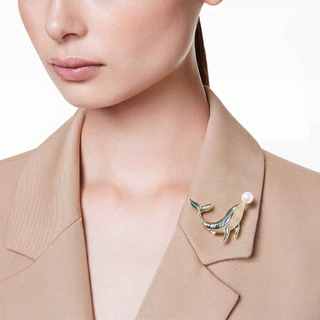 Kujira no Uta Brooch