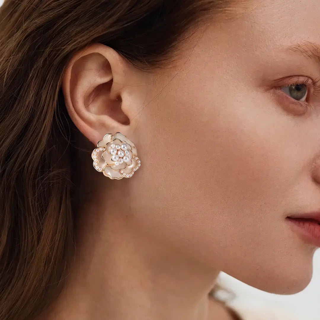 Hanakage Earrings