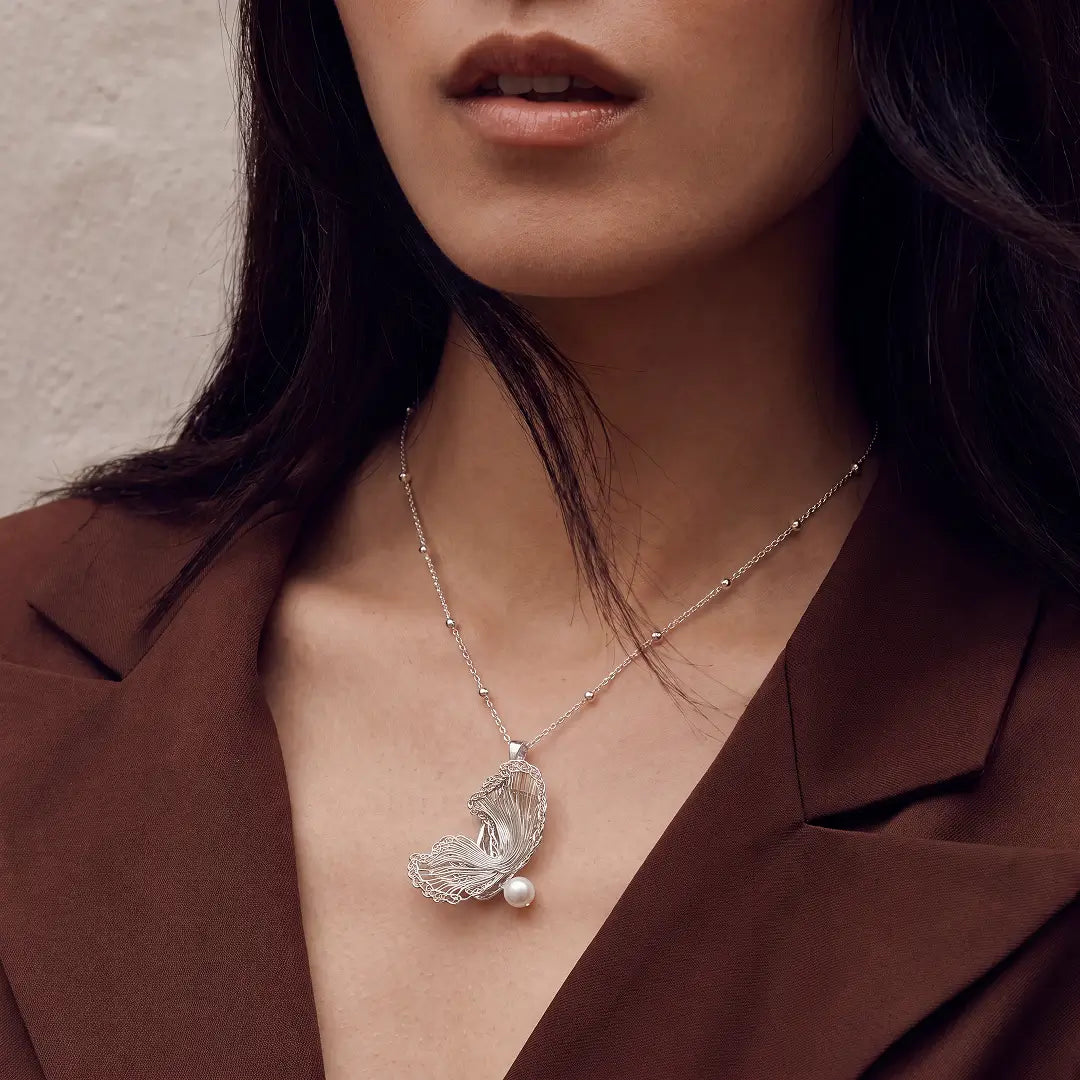 Hakuchō Necklace