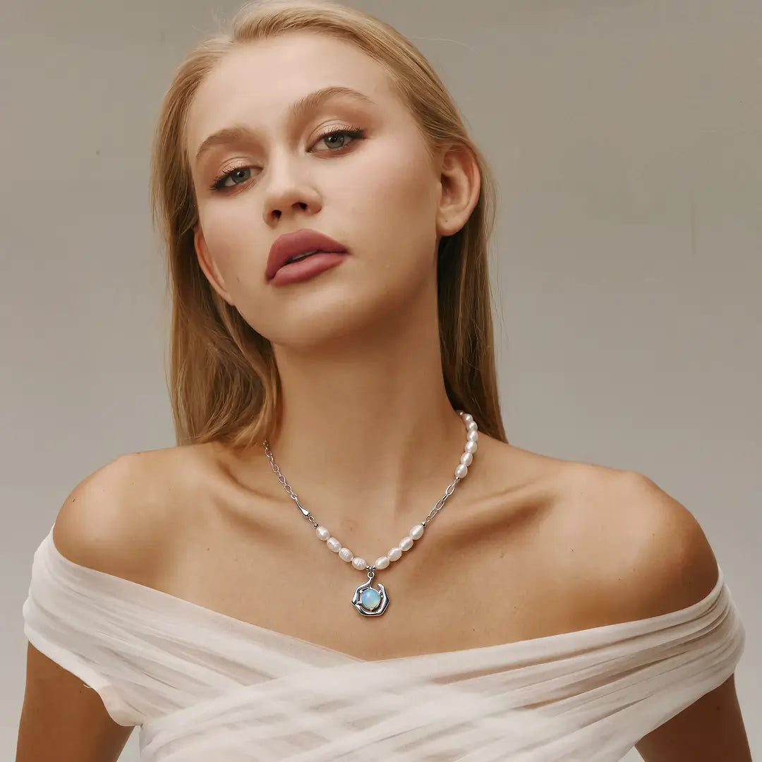 Ukifune Necklace